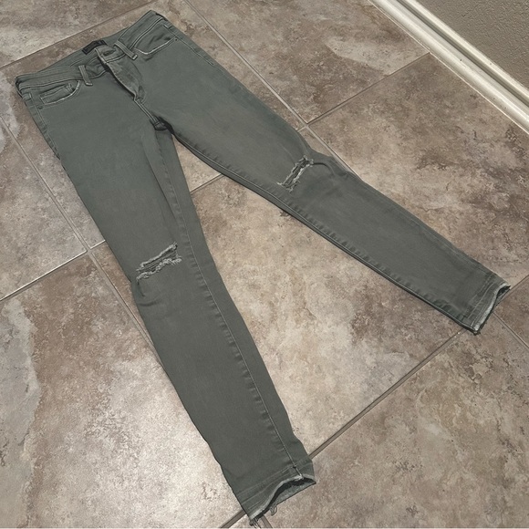 Abercrombie Fitch Jeans Abercrombie Fitch Harper Low Rise Super Skinny Sage Green